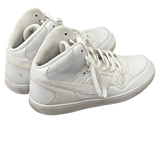 Nike Women's Son of Force Mid Trainers
Sneakers Shoes Size9. Color: White. - Picture 4 of 9